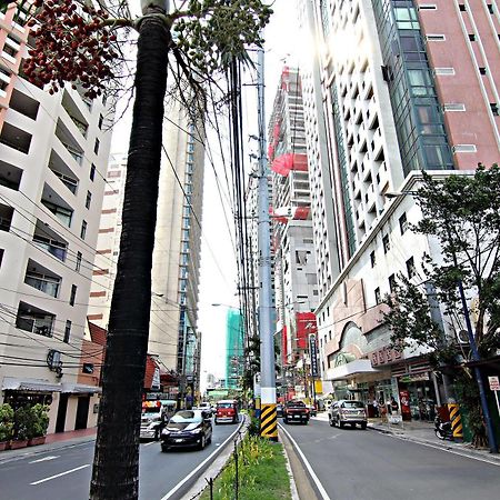 Mpt Suites Makati City Buitenkant foto