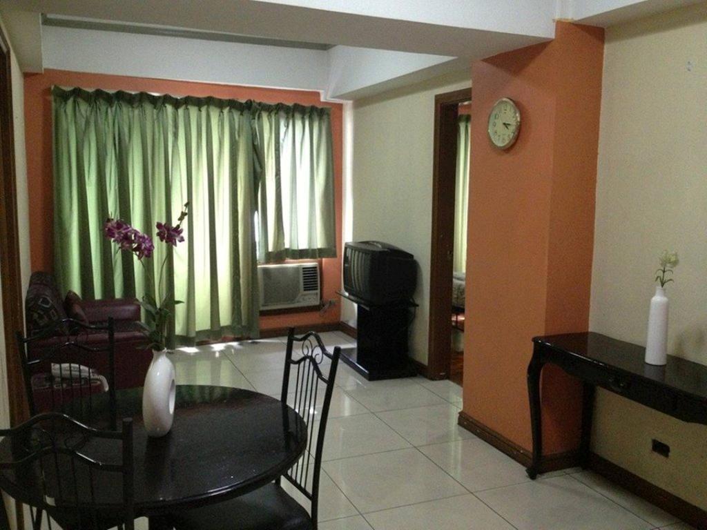 Mpt Suites Makati City Kamer foto