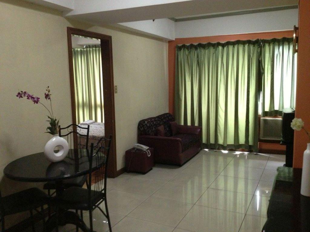 Mpt Suites Makati City Kamer foto